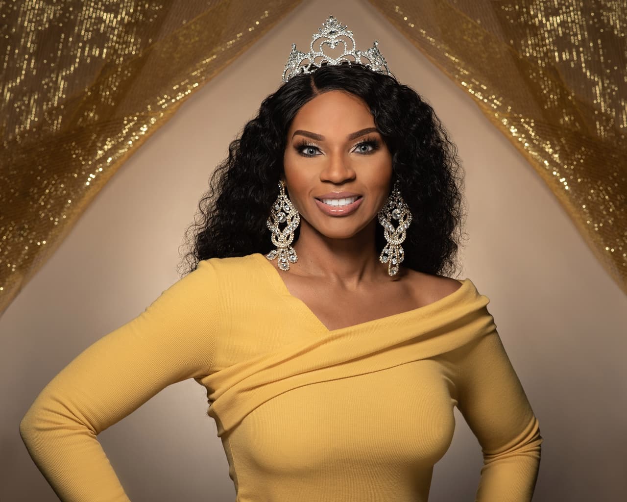 Massey de 38 años, era madre de dos niños, tenía un negocio y era la actual reina de belleza de Dallas.
<br>
<br>