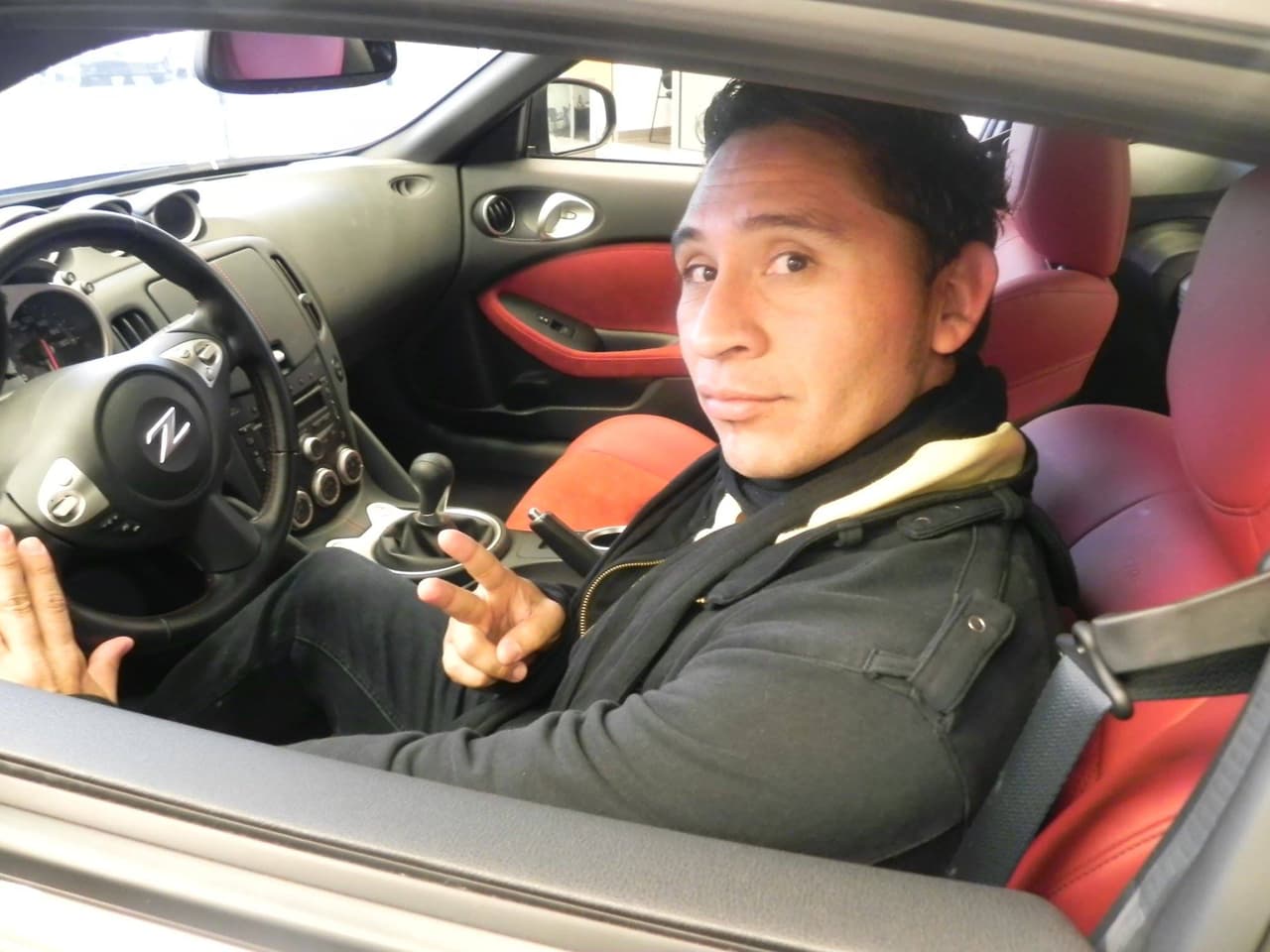 Piden liberar a periodista salvadoreño detenido en Memphis cuando transmitía una marcha por Facebook Live