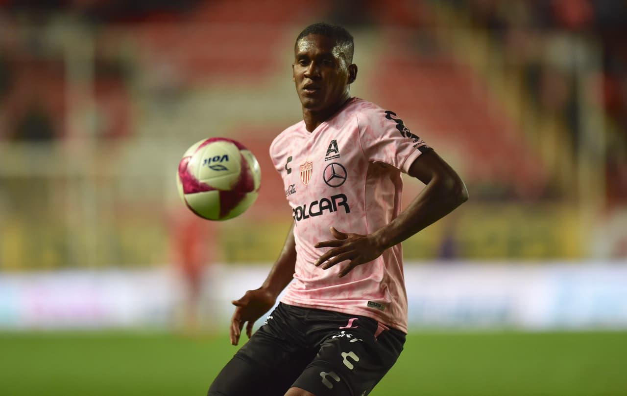 Brayan Beckeles es otro de los que finaliza contrato en junio de 2019. El hondureño estaría negociando su renovación, pero podrían llegar ofertas tentadoras.