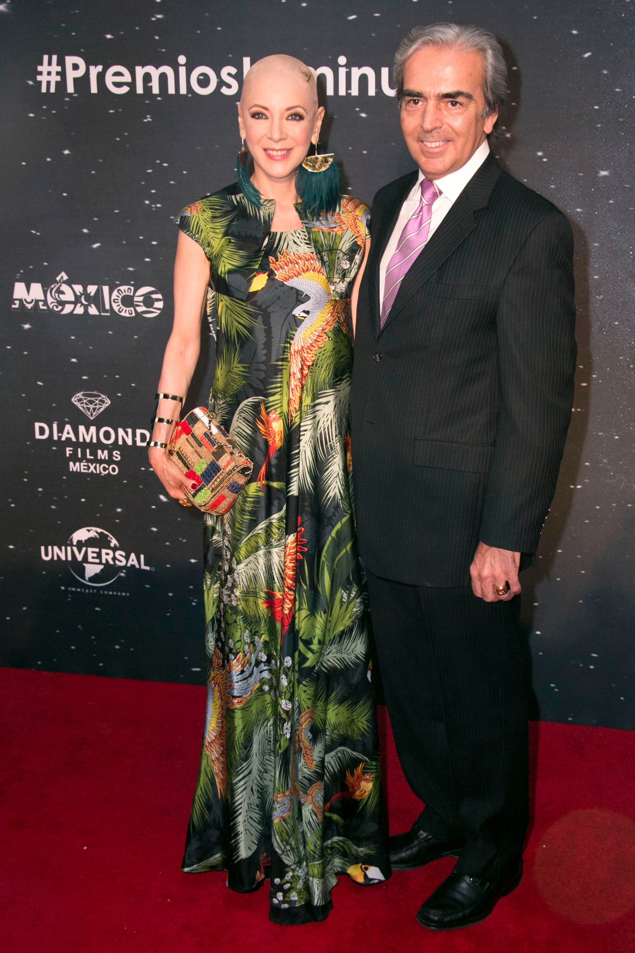 En 2016, a la actriz le fue diagnosticado 
<b><a href="https://www.univision.com/programas/novelas/edith-gonzalez-sin-cabello-declara-el-cancer-no-me-va-a-controlar-sea-cual-sea-el-resultado">carcinoma seroso papilar, en etapa IV</a></b>.