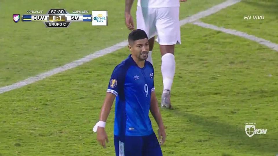 Tiro desviado de Nelson Bonilla