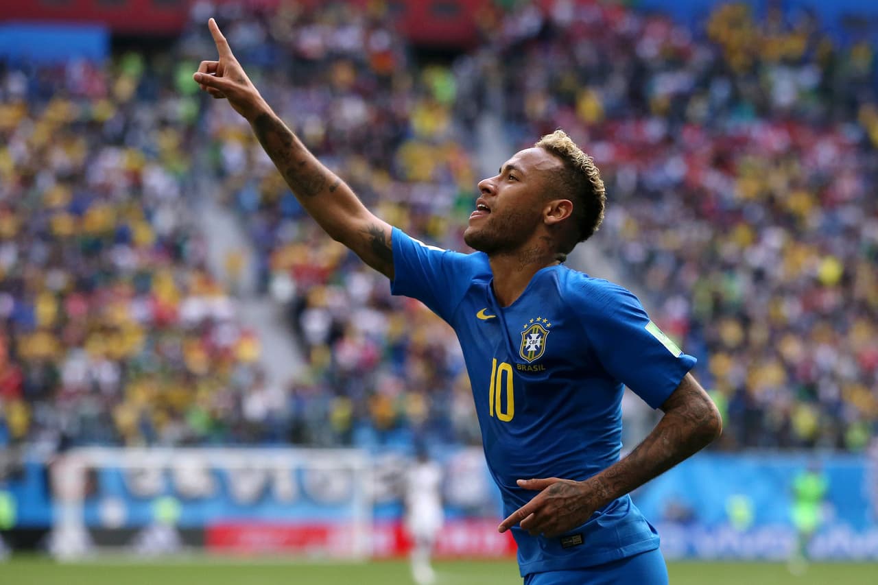 SAINT PETERSBURG, RUSSIA - JUNE 22: Neymar Jr of Brazil celebrates after scoring his team's second goal during the 2018 FIFA World Cup Russia group E match between Brazil and Costa Rica at Saint Petersburg Stadium on June 22, 2018 in Saint Petersburg, Russia. (Photo by Francois Nel/Getty Images)