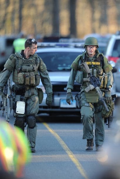 La población del colegio es menor de 540 estudiantes. El tiroteo ocurrió poco después de las 09:30 horas locales (tiempo del Este). Tras los primeros disparos, a eso de las 09:40 horas, las autoridades recibieron la primera llamada de auxilio.