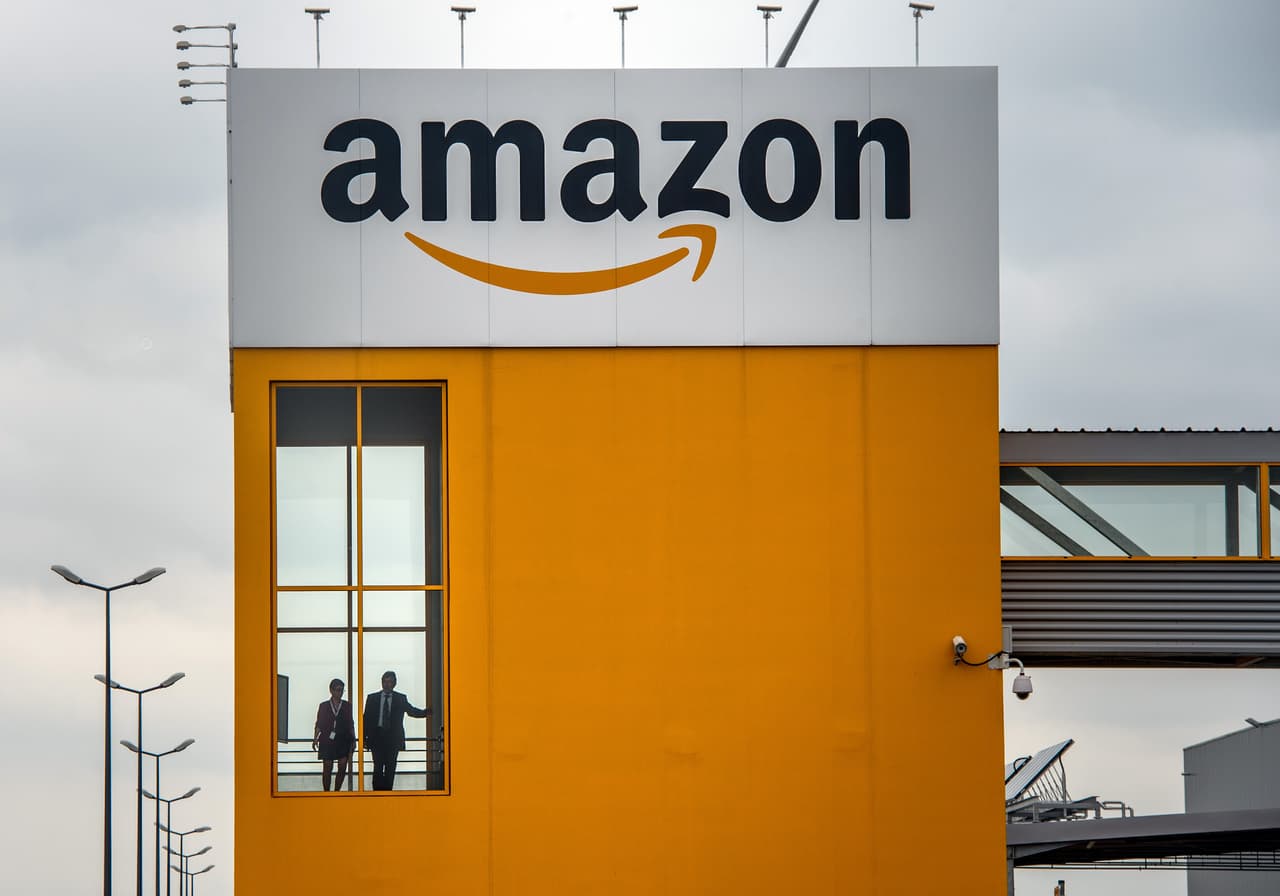 Amazon presiona al comercio tradicional y adelanta una semana sus descuentos
