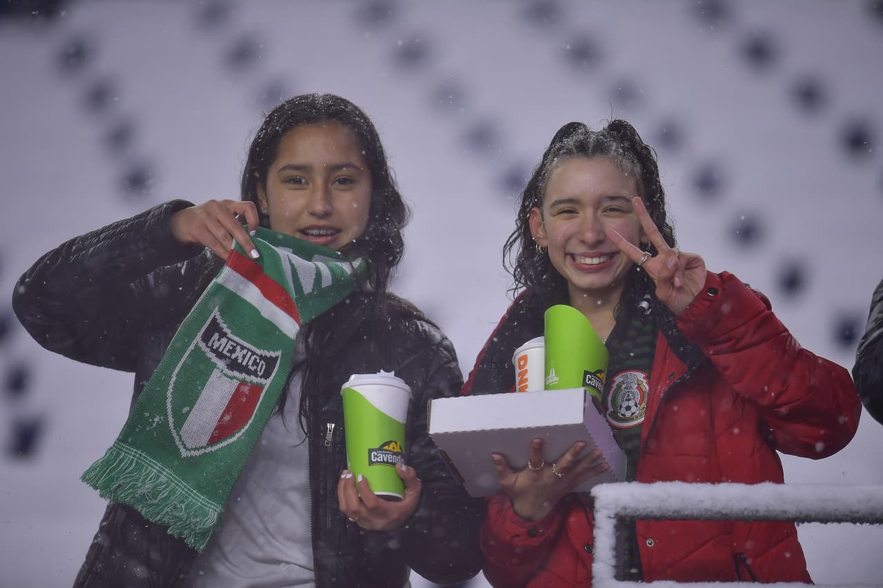 New England Revolution fue muy superior a los Pumas y se impuso gracias a un doblete de Adam Buksa y otro tanto de Sebastian Lletget.