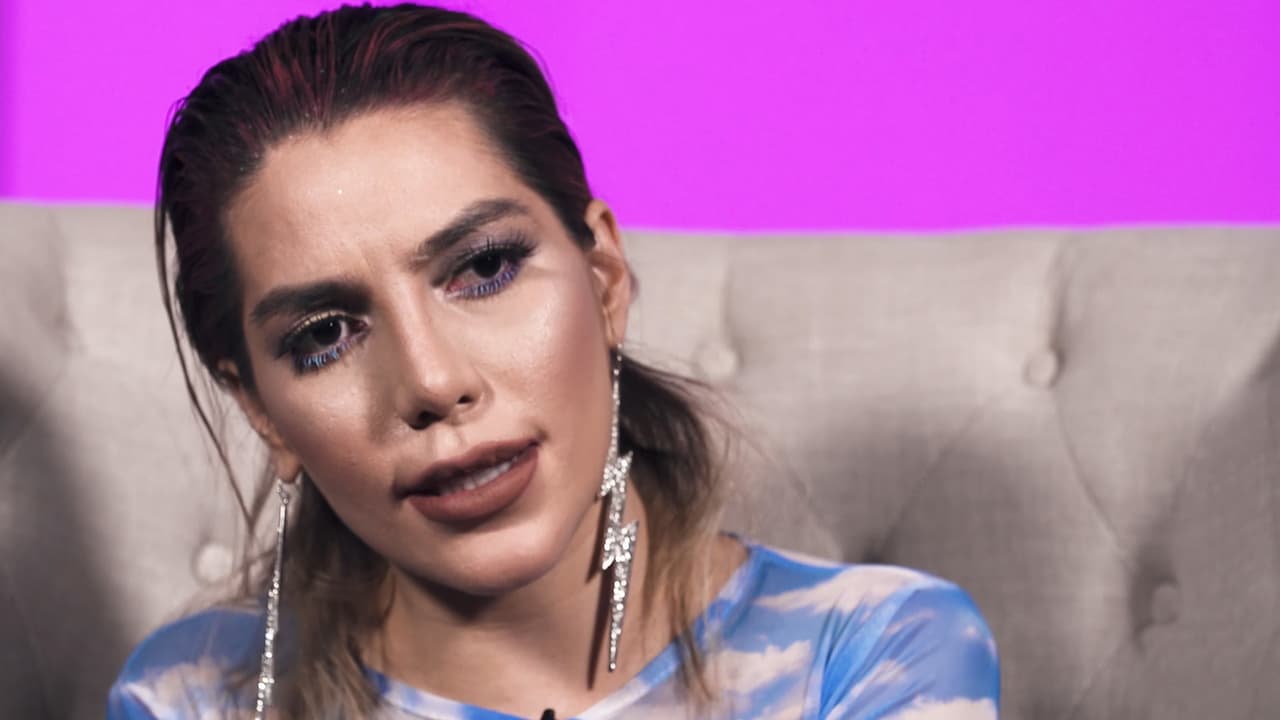 En la charla atribuyó que su hija hizo el señalamiento debido a su supuesto trastorno límite de personalidad (Borderline Personality Disorder), un padecimiento mental que Frida Sofía ha negado tener. La joven ha dicho que 
<b><a href="https://www.univision.com/famosos/lets-get-serious-la-entrevista-mas-dura-pero-necesaria-para-entender-a-frida-sofia-video" target="_blank">lo que</a></b>
<a href="https://www.univision.com/famosos/lets-get-serious-la-entrevista-mas-dura-pero-necesaria-para-entender-a-frida-sofia-video" target="_blank"> <b>tiene es estrés postraumático</b> </a>(PTSD, por sus siglas en inglés). 
<br>