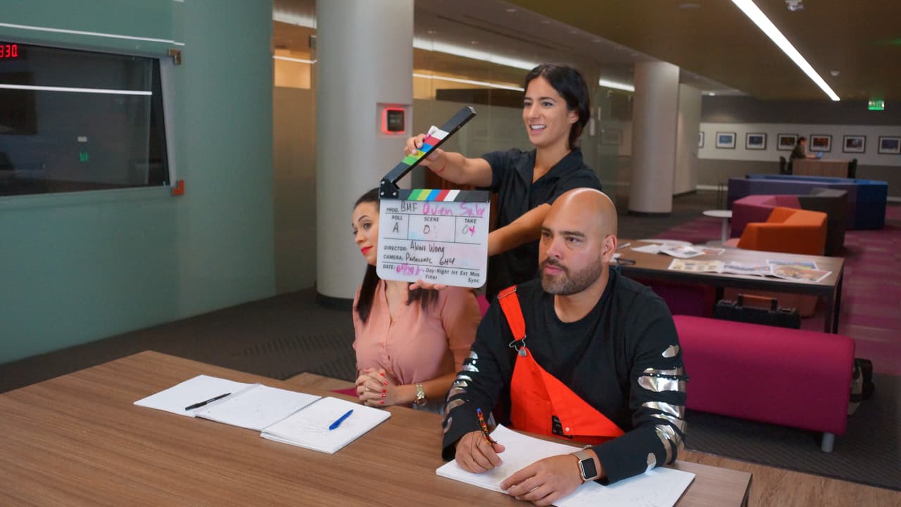 En fotos: como niños El Bueno, La Mala y El Feo volvieron a la escuela