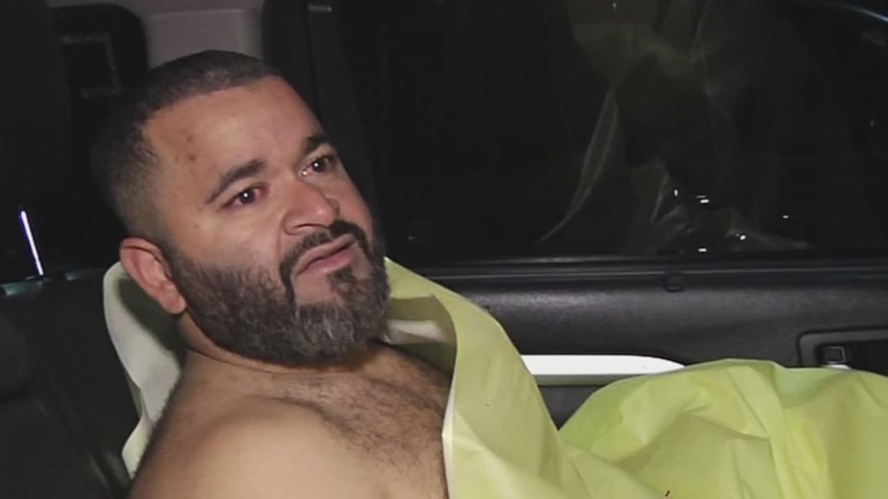 Así fue el rescate de cuatro personas cuya embarcación naufragó en la Bahía de Biscayne