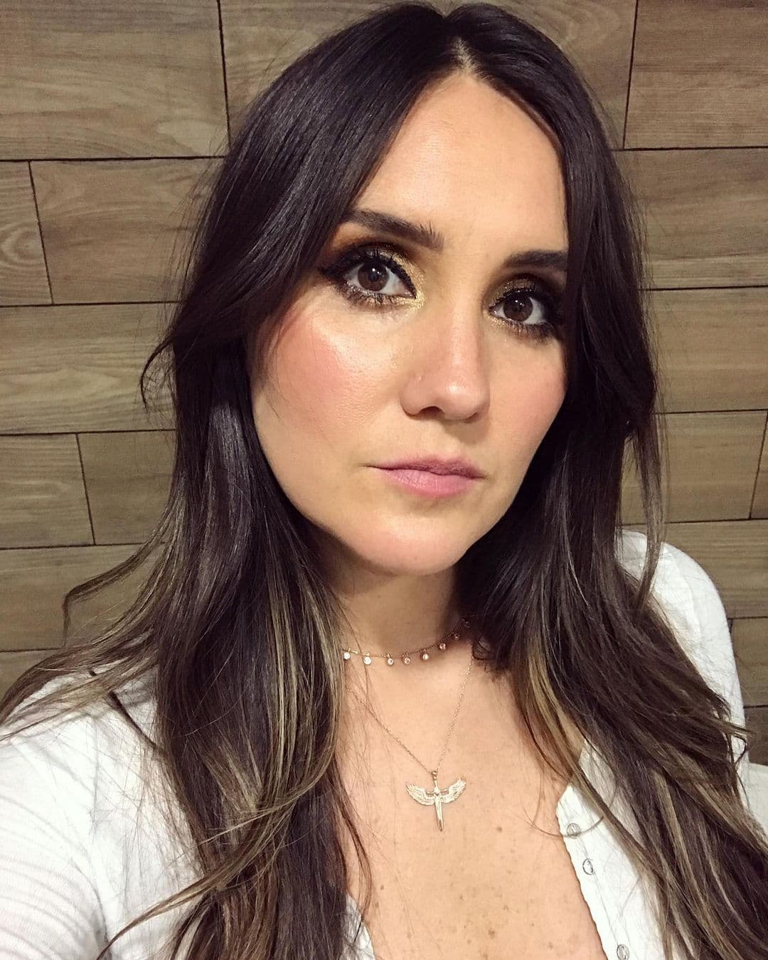 La actriz, que 
<b><a href="https://www.univision.com/famosos/dulce-maria-celebra-bautizo-hija-maria-paula">celebró el bautizo de su hija María Paula</a></b> en el mes de julio, sigue en este proceso de adaptación y lo hace acompañada de sus fans en las redes y de las seguidoras que al igual que ella están pasando por esta etapa.