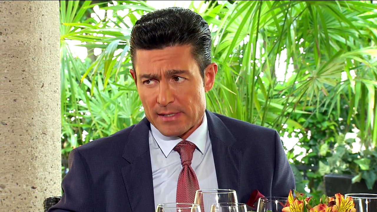 A Eladio no le va a gustar nada que tengas una relación con la hija de Arturo.