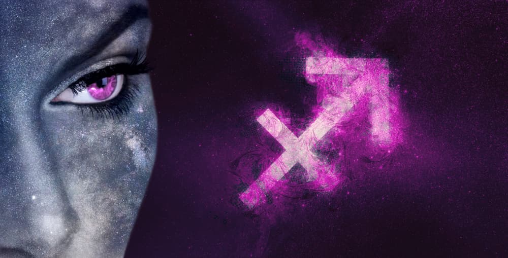 ¡Ya llegó el centauro con el arco y la flecha, Sagitario, el signo del entusiasmo, el optimismo y la filosofía!