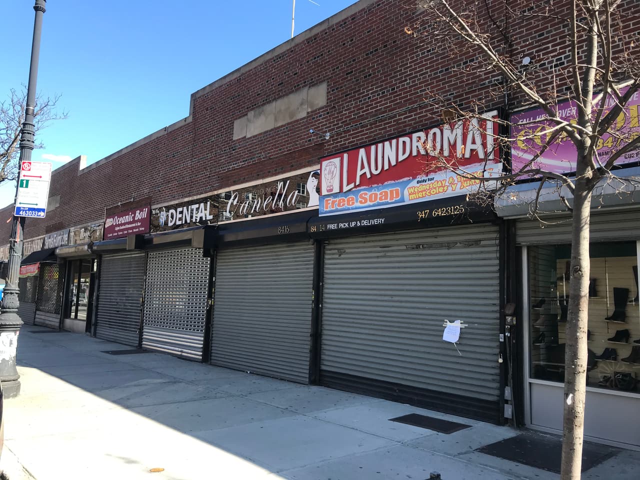 "Somos el epicentro del epicentro", dijo el concejal Daniel Dromm al 
<i>New York Times</i>. "Esto ha sacudido a todo el vecindario,” agregó Dromm, quien representa el distrito que abarca Elmhurst y Jackson Heights.