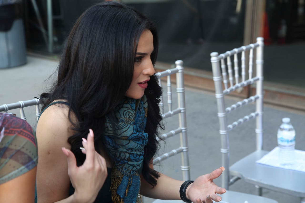 Las concursantes de La Reina de la Canción se enfrentarán en un 'Duelo de Reinas', donde tendrán que cantar a dúo con una compañera de su mismo equipo y probar quién es la mejor. Para eso, estuvieron ensayando con sus capitanes y mentores.