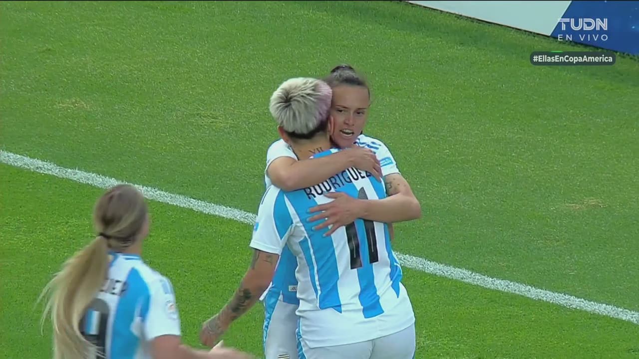 Argentina avanza a Semifinales y Chile revive tras vencer a Ecuador