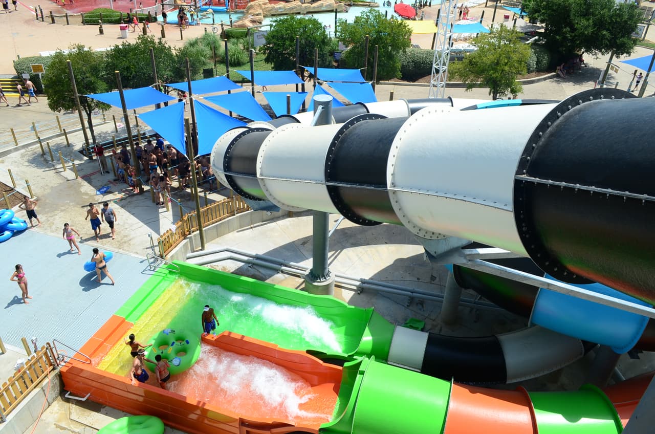 El Typhoon Twister es como si fuera un W.C. gigante, no le podemos decir más.