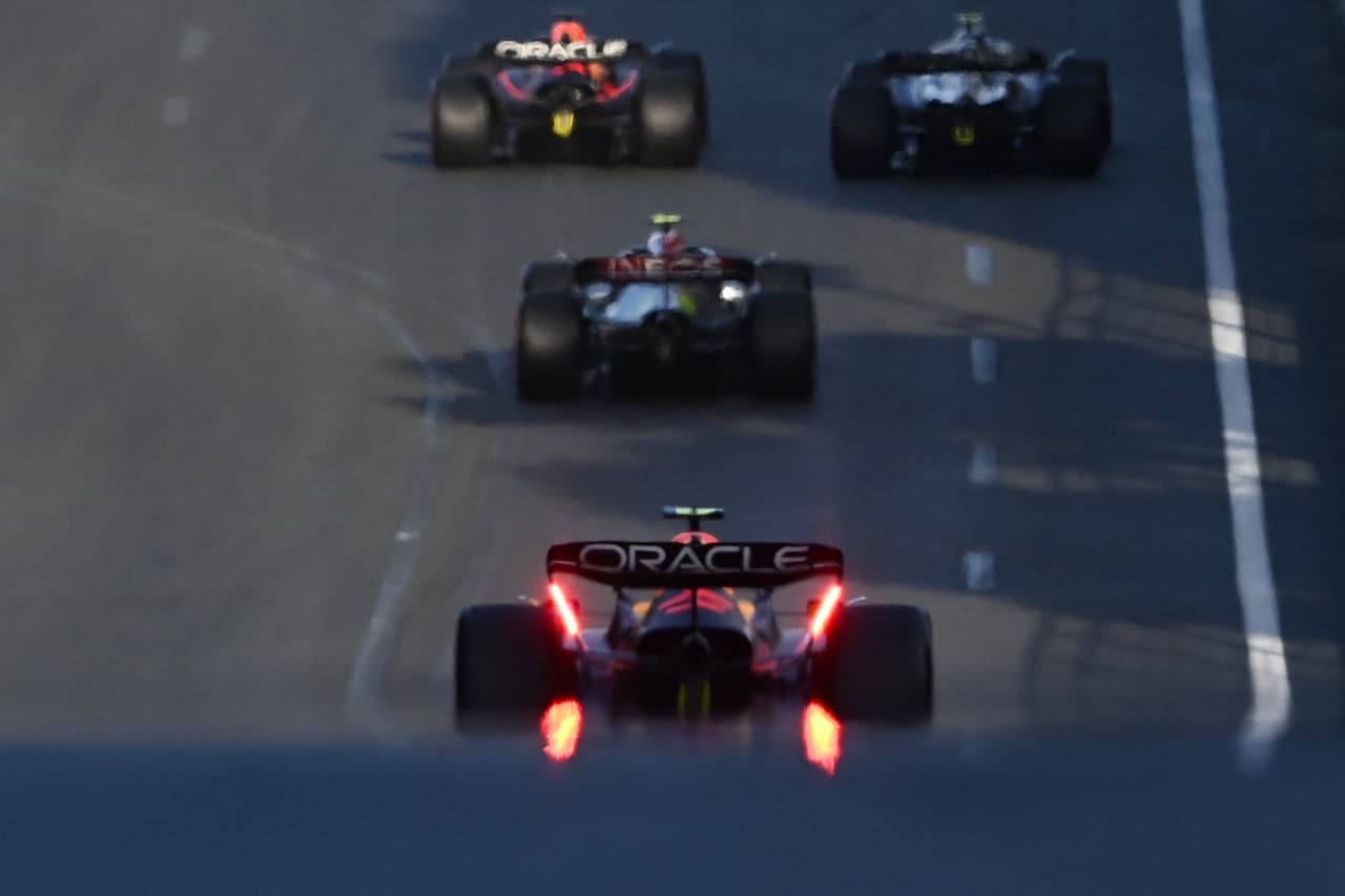 La clasificación del gran premio de Bakú fue espectacular, algunos hasta pensaron qué Batman estaba presente.