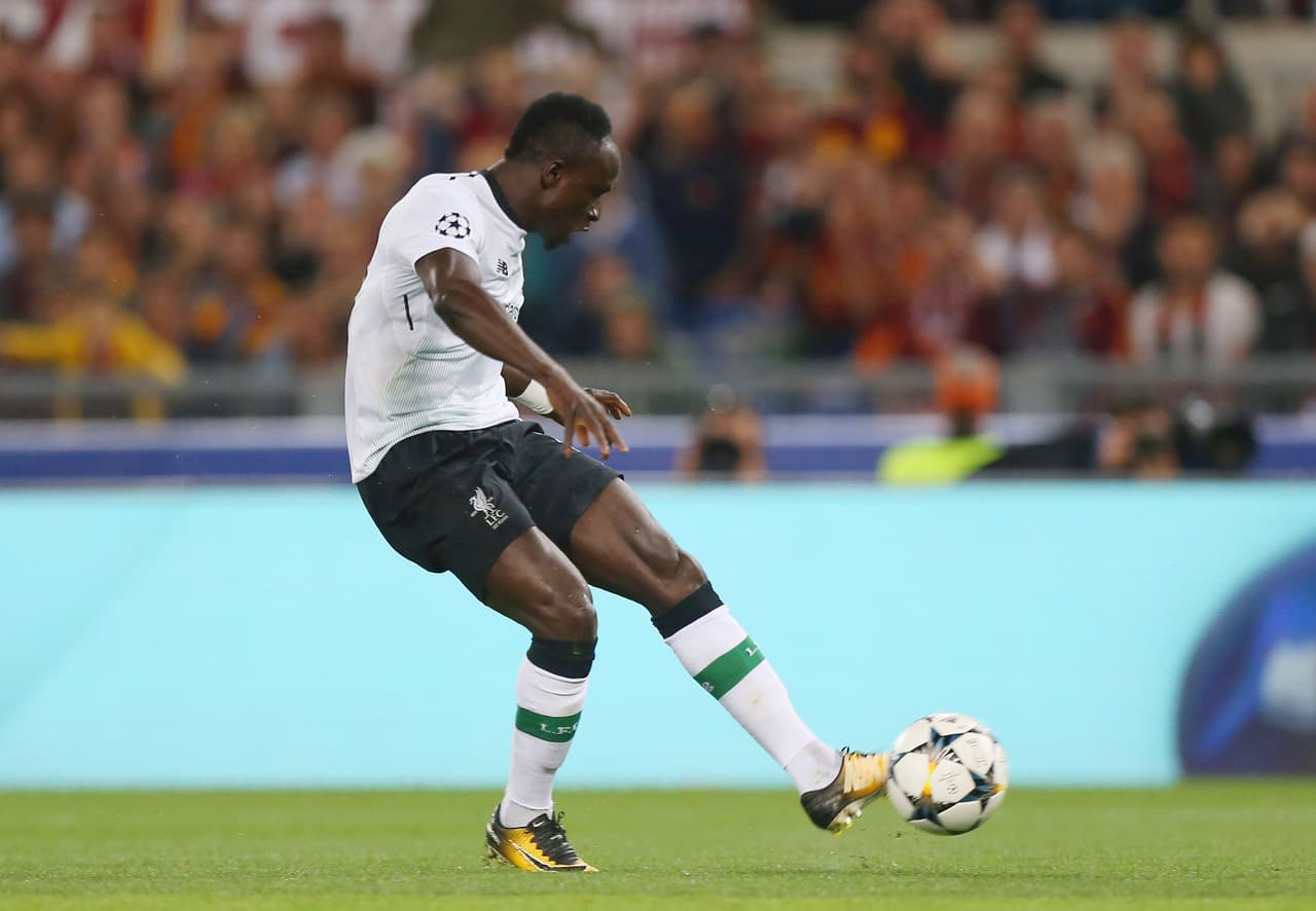 El visitante tuvo tranquilidad desde muy temprano tras aprovechar un error de Radja Nainggolan y con la definición del senegalés Sadio Mané al minuto 9 del primer tiempo.