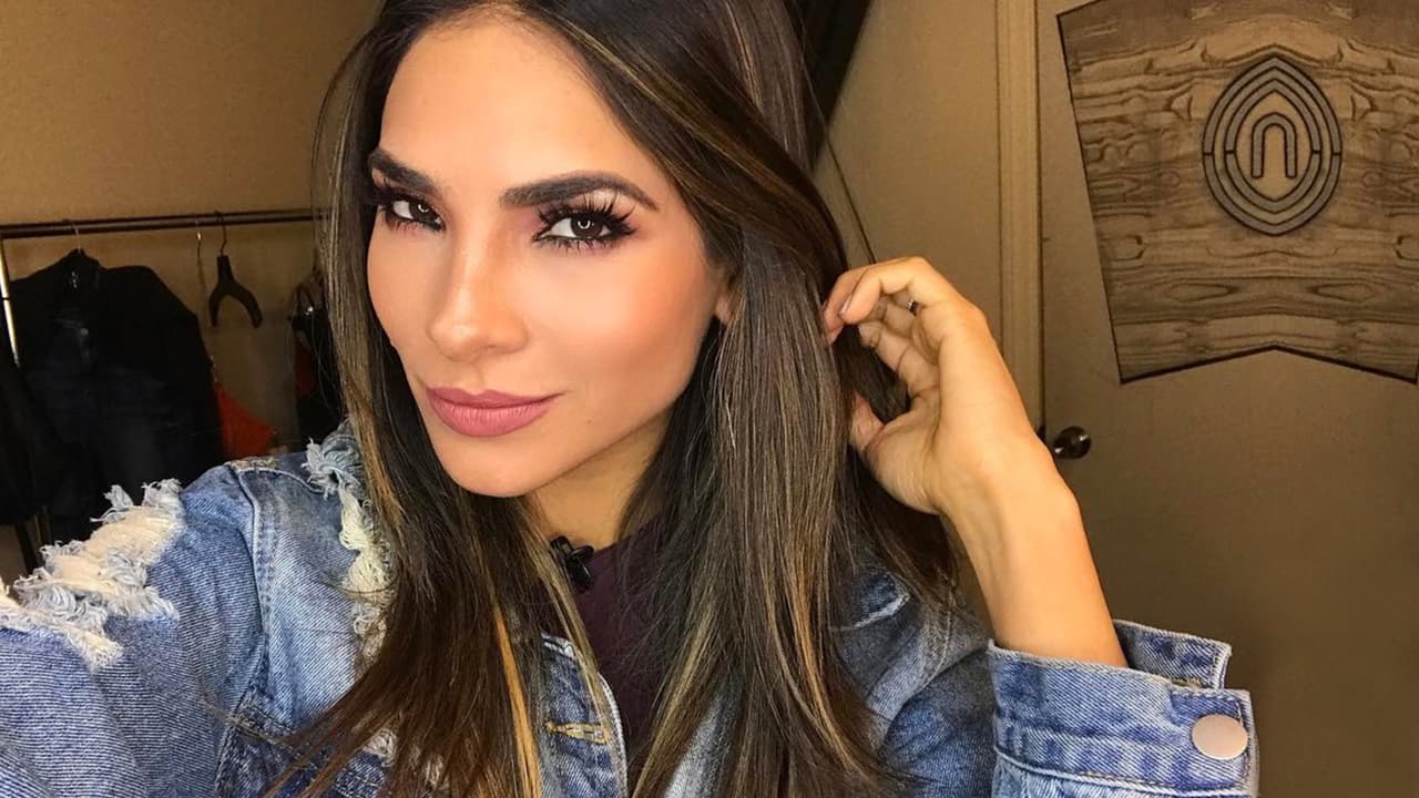Reina, conductora, esposa, mamá, hija, hermana, modelo y ahora actriz, así es como Alejandra recibe sus 30 primaveras. ¡Feliz, muy feliz!