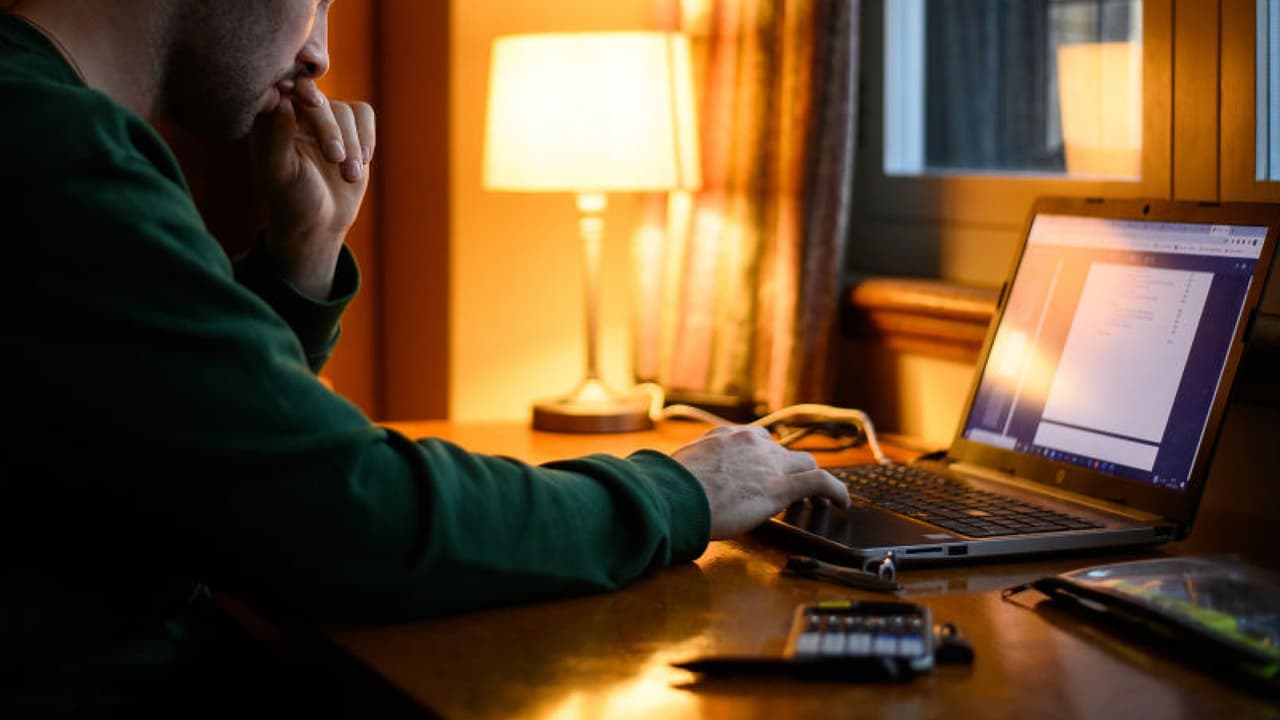 <b>En video:</b> 
<b>¿Te gusta la tecnología, la ciencia o las matemáticas? Tienes que conocer este programa de becas para hispanos</b>