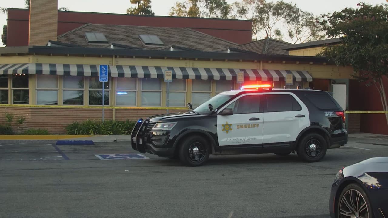 Pánico en restaurante de Cerritos: Cliente armado frustra ataque con cuchillo