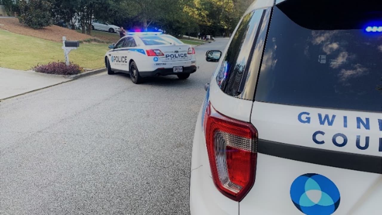 Un adolescente de 17 años muere asesinado en una cancha de baloncesto en Gwinnett