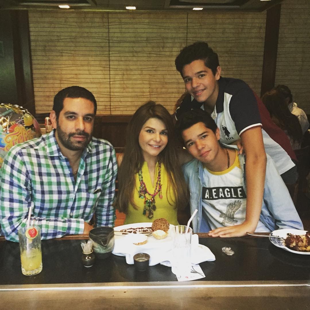 Ellos son José Eduardo y Roberto Miguel, los hijos de Itatí Cantoral y Eduardo Santamarina.