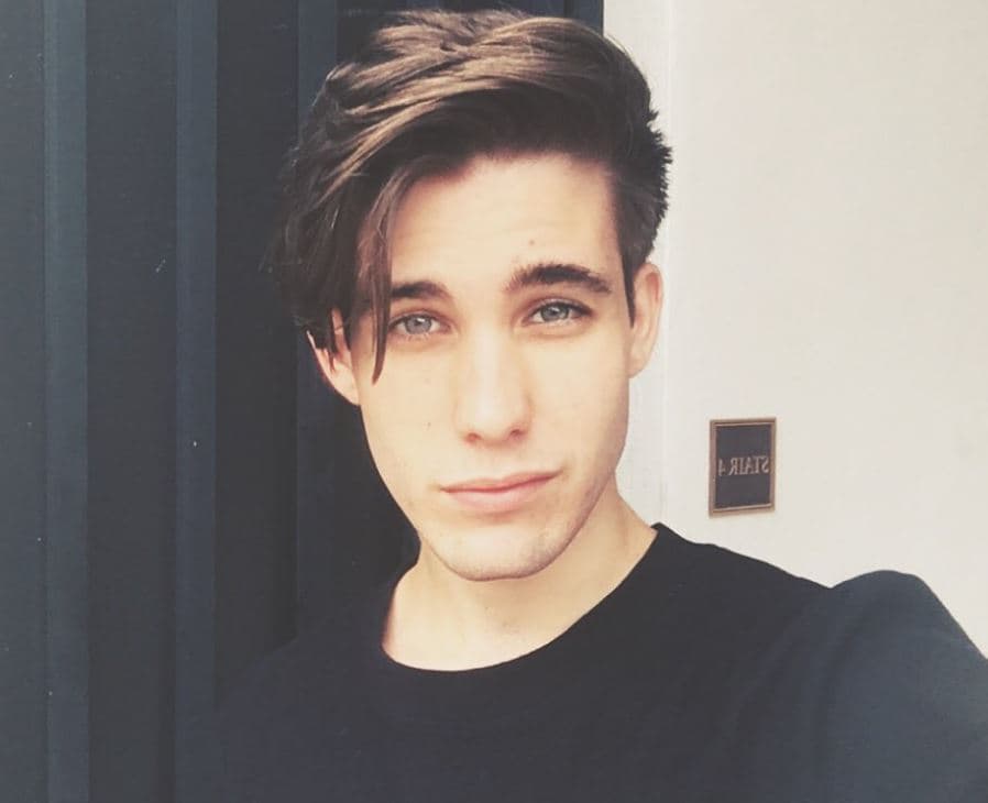 El pretty boy de la competencia, Abdiel, derrite a las fanáticas con su mirada y el corte de su pelo. ¿Qué consejo le darías?