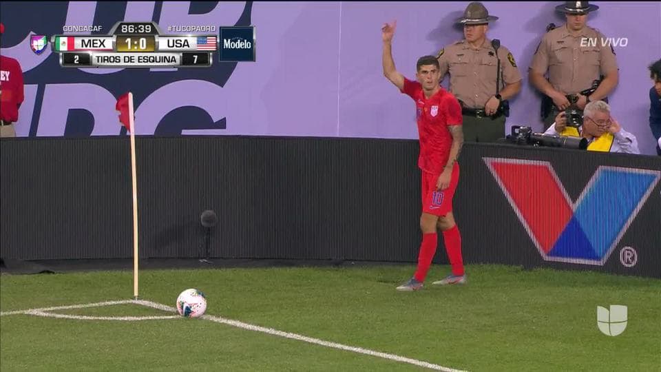 Tiro de esquina para USA