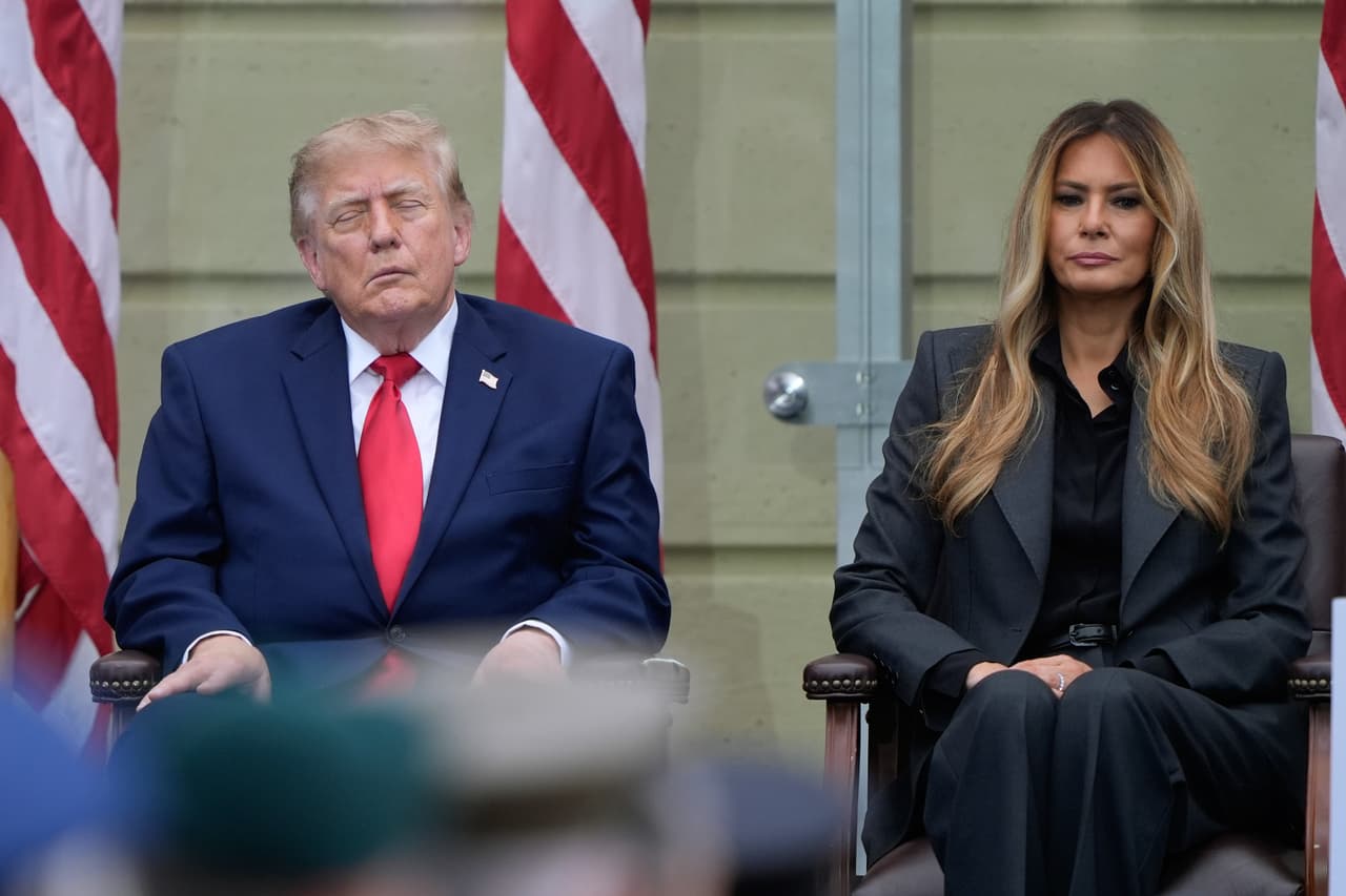 Contrario al 
<b><a href="https://www.univision.com/noticias/estados-unidos/donald-trump-reacciona-a-docuemntal-de-su-esposa-melania" target="_blank">documental 'Melania',</a></b> la esposa del presidente Trump desde 
<b>hace 21 años</b> dice que la nueva producción "es más una conversación mano a mano conmigo".
