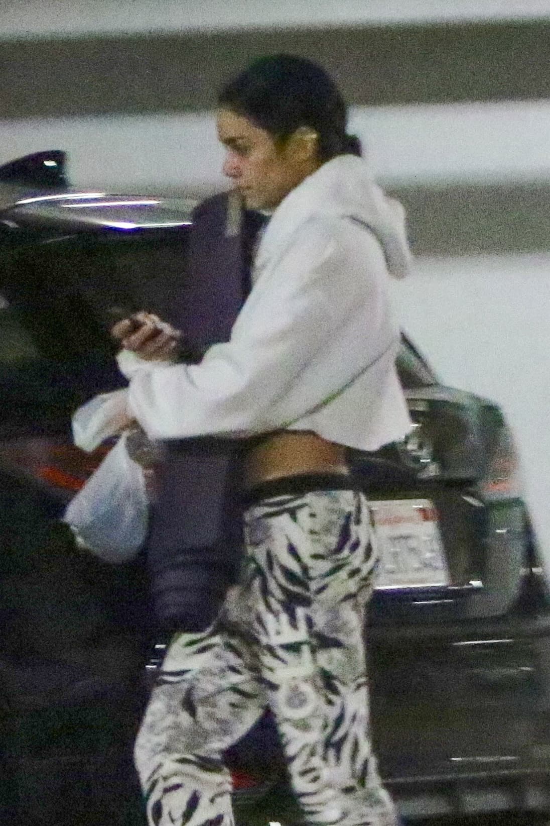 La vimos al borde de las lágrimas.