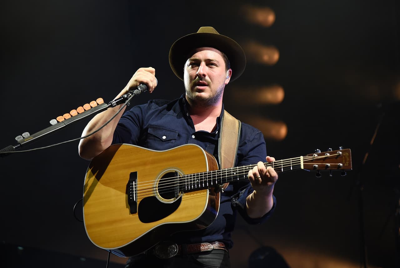 Encabezados por Marcus Mumford, también consideraron las ganancias enteras del grupo para el listado.