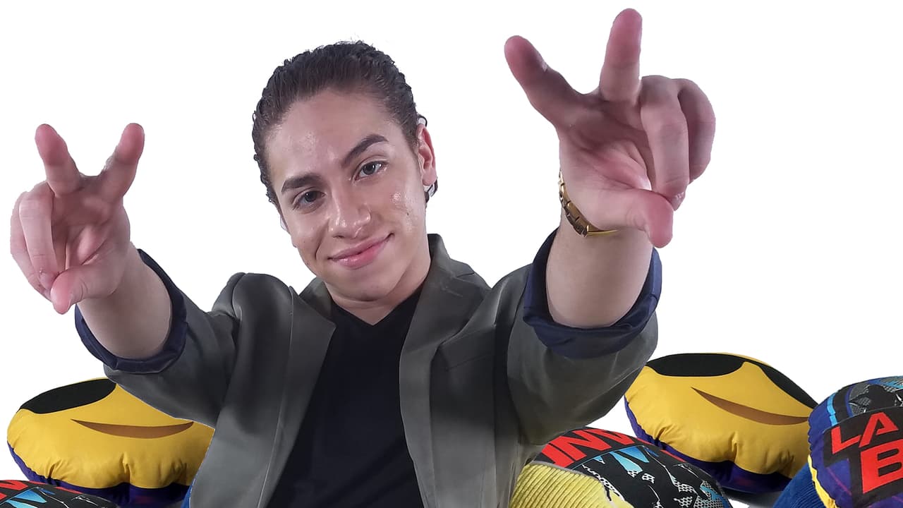 <b>Gabriel Carrero </b>logró quedar entre los 36 favoritos para pasar los Middle Rounds. El boricua ha brillado por su estilo único, el boricua hizo parte de la banda Seis.
<a href="http://www.univision.com/puerto-rico/wlii/shows/la-banda/ave-maria-david-bisbal-tiene-un-doble-en-la-banda-fotos" target="_blank">¿A qué famoso se parece?</a>