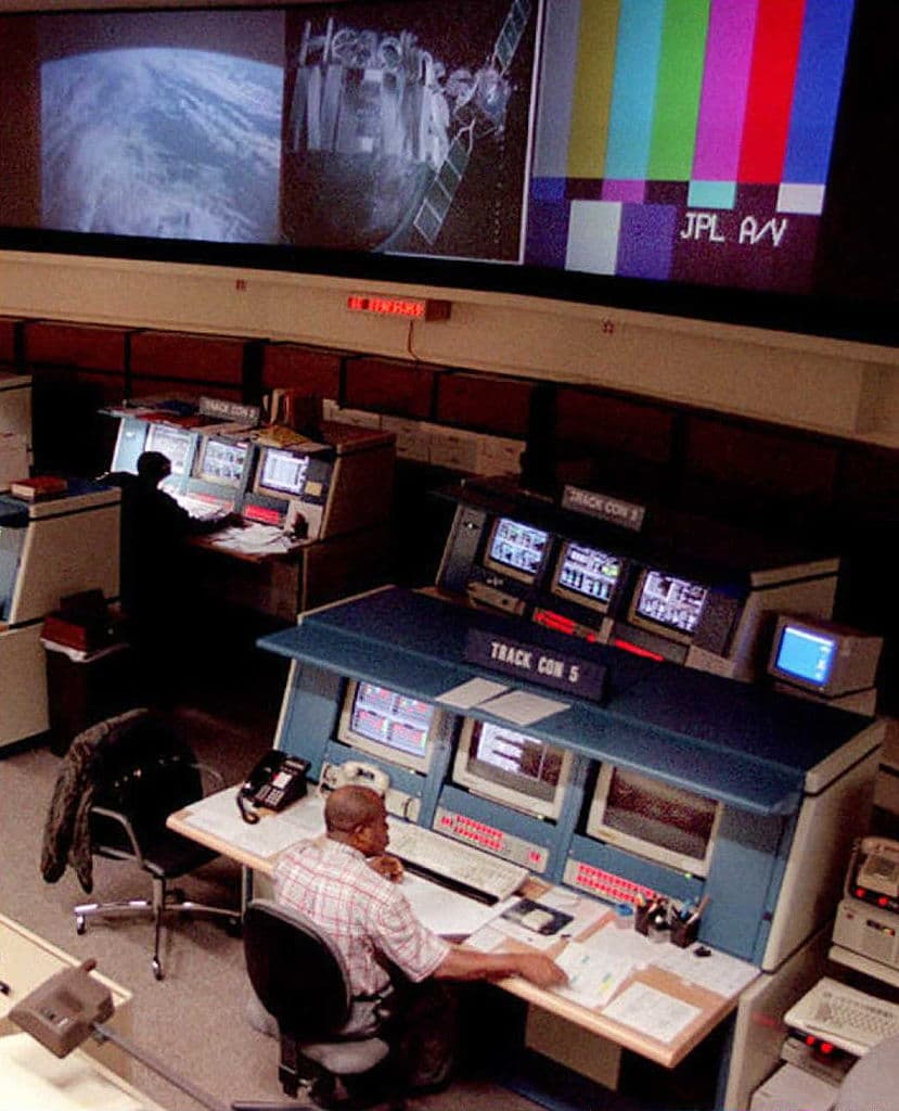 8. La NASA envía la misión Galileo a Júpiter, por primera vez en la historia.