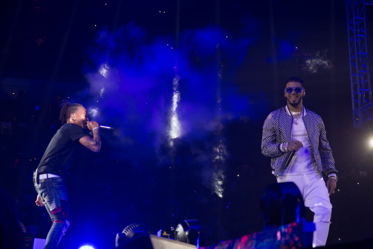 Los artistas puertorriqueños 'la pusieron en alto' sobre el escenario del American Airlines Arena.