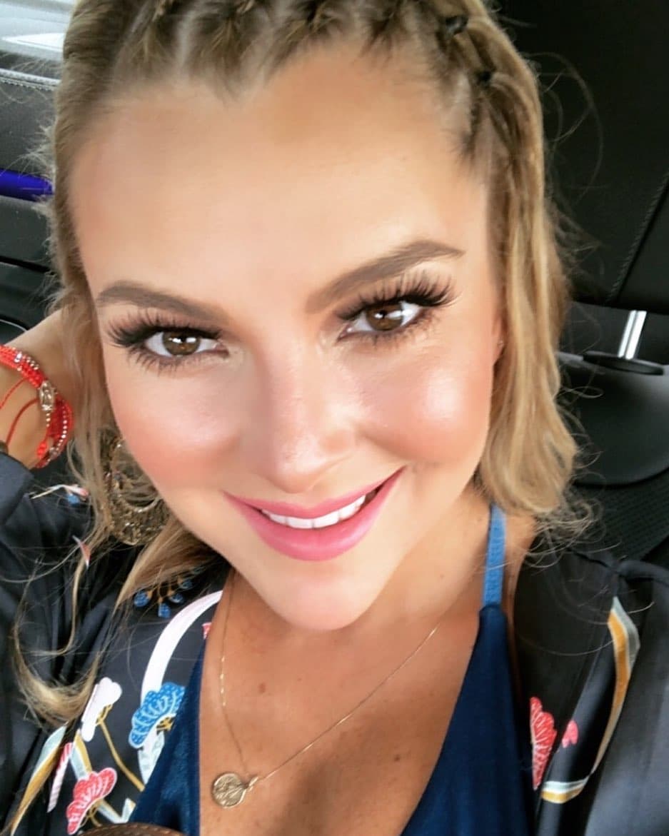 “Al ejercer el juicio de amparo nuevamente quedan establecidos los acuerdos previamente dictados en las medidas previsionales, donde el Sr. Julián Gil exigió la cancelación de las visitas en el centro de convivencias, dando una vez más como resultado el que él no vea a su hijo por su propia elección”, remarcó.