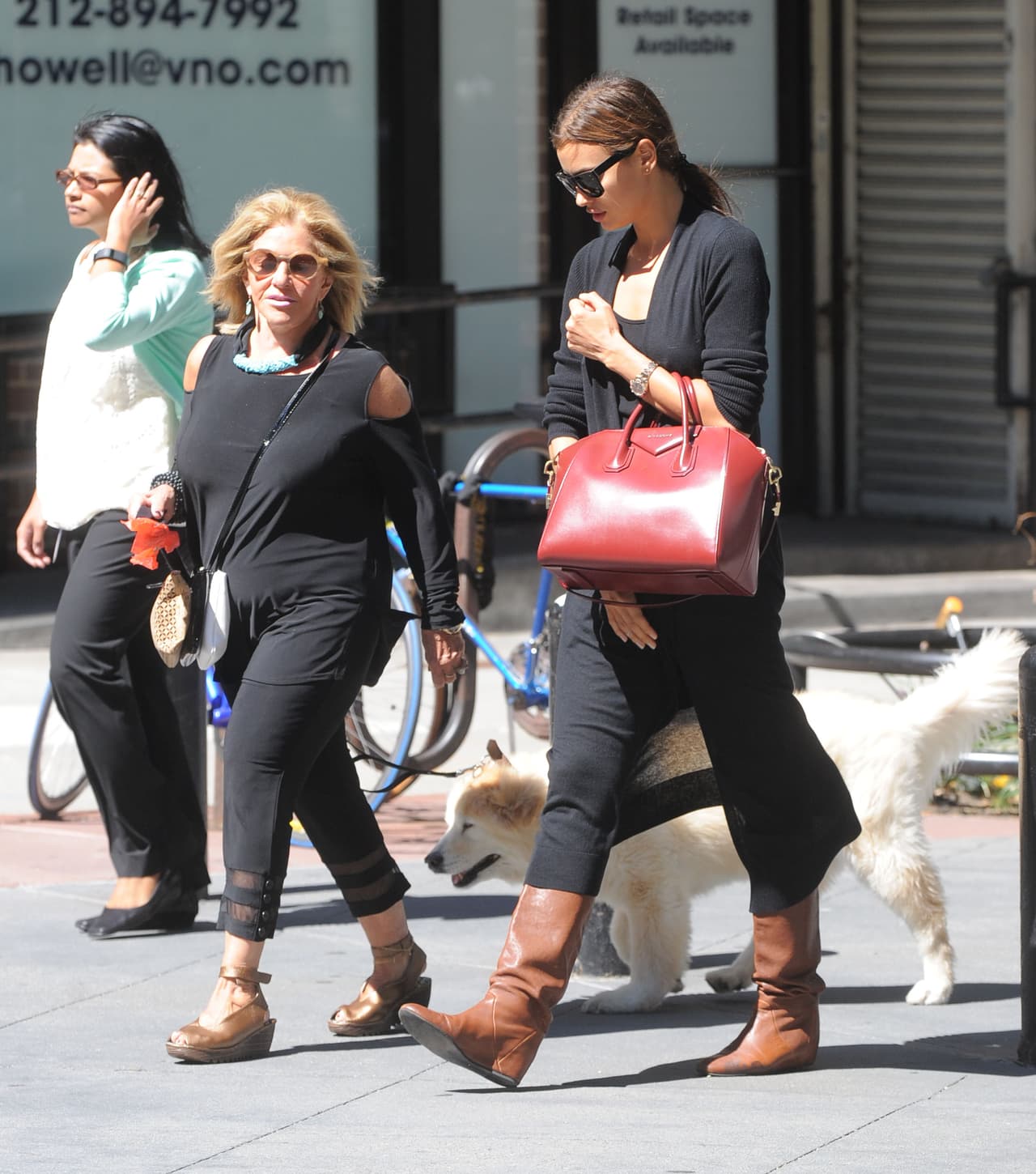 Irina y su suegra paseando por Nueva York.