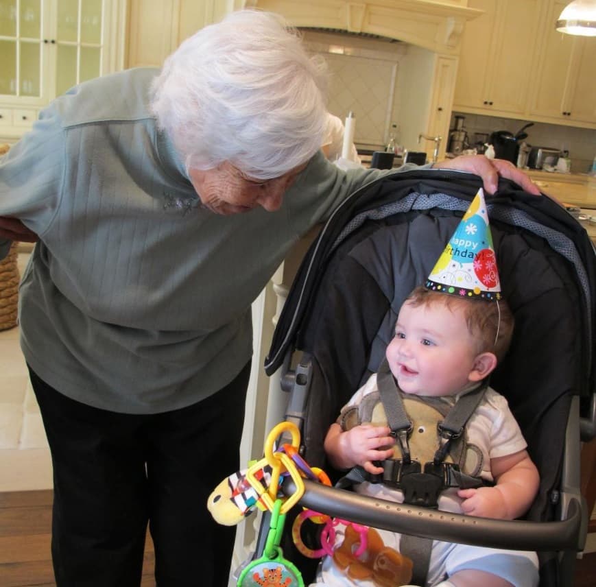 Advirtió que no estaba dispuesta a permitir que "por la felicidad de algunos viejitos sufra su abuela". 
<br>