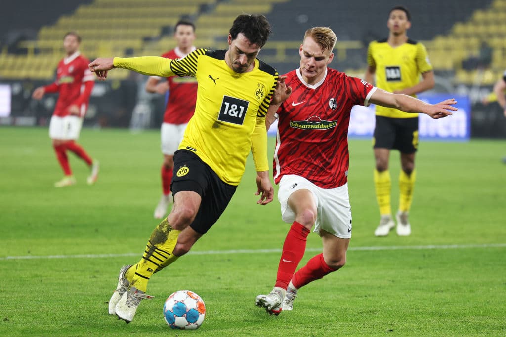 Borussia Dormund golea 5-1 al Freiburg con un doblete de Thomas Meunir, otro doblete de Erling Braut Halaand y un gol de Mahmoud Dahoud.