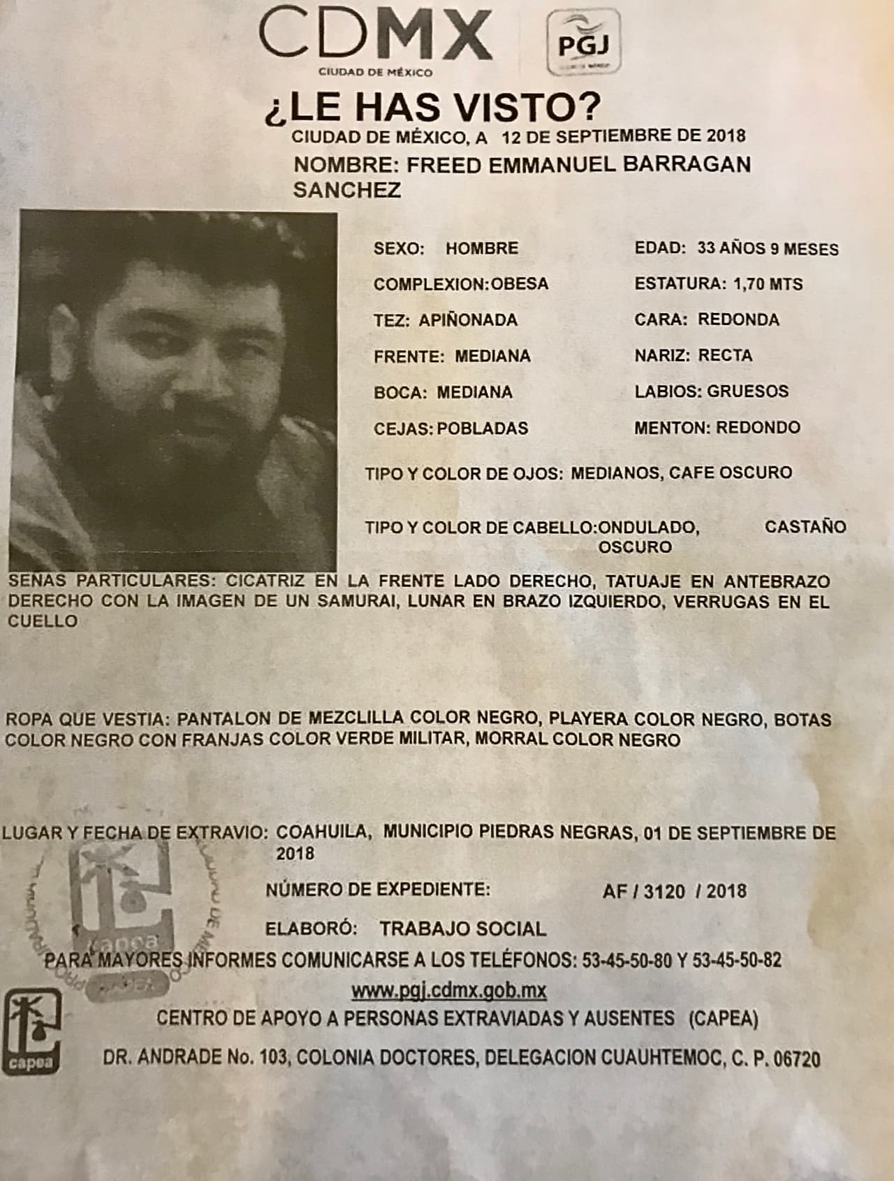 La familia anima al público si tiene información que se comuniquen con las autoridades.