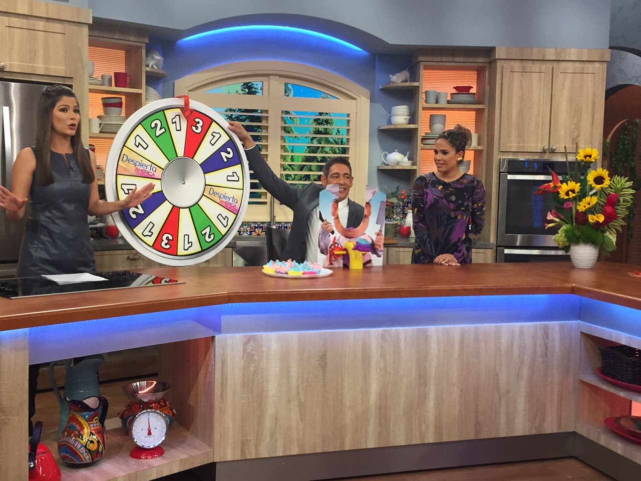 ¡Qué mejor manera de comenzar la semana que jugando!