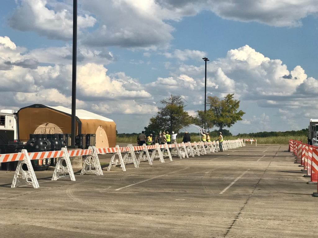 Los funcionarios de la ciudad de Mesquite dijeron que su refugio seguirá los protocolos de distanciamiento social con la pandemia que aún esta en curso. 
<br>