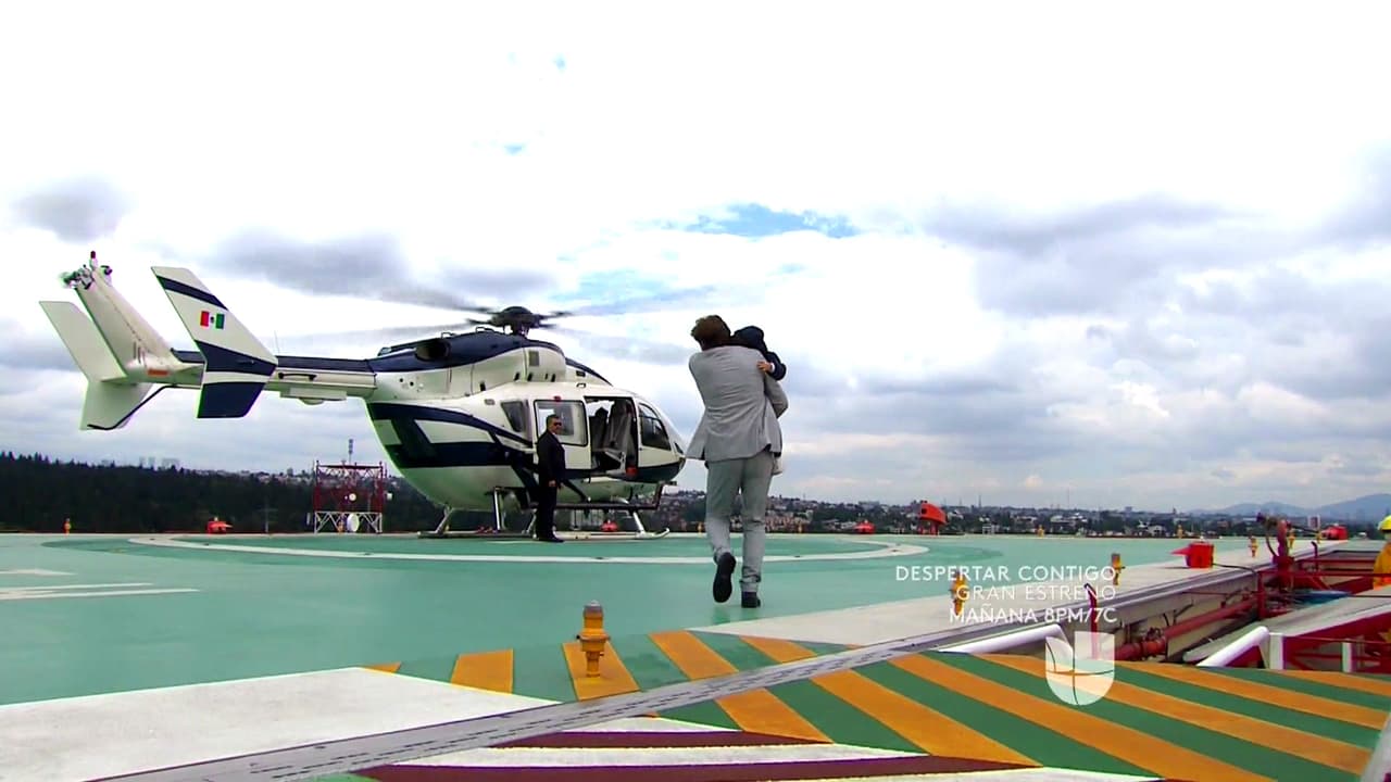 Planeó llevárselo lejos en un helicóptero.