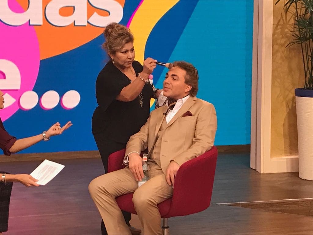 No se puede quejar, en Despierta América lo consentimos mucho.