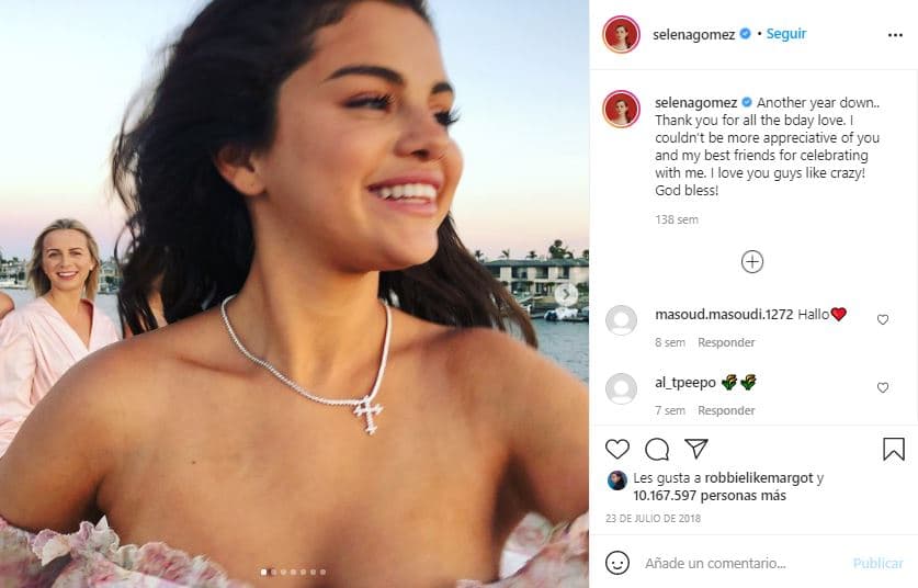 La compositora superó el récord anterior, que había conseguido Selena Gomez en 2018 con un álbum de fotos que compartió de la celebración de su cumpleaños 26.