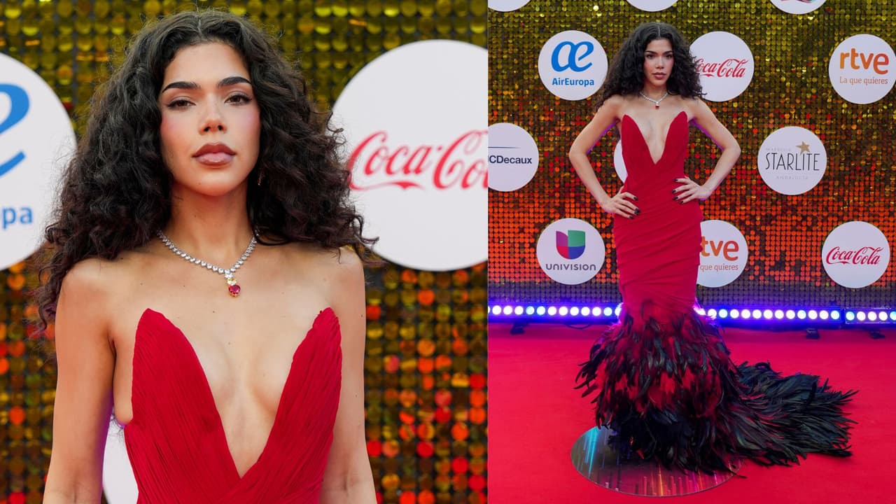 Kenia Os en Premios Juventud 2026.