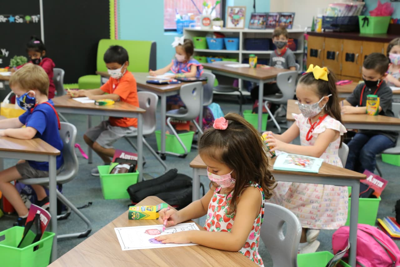 Esta nueva aventura educativa comienza de una forma muy diferente a años anteriores debido a la pandemia del coronavirus.
<br>