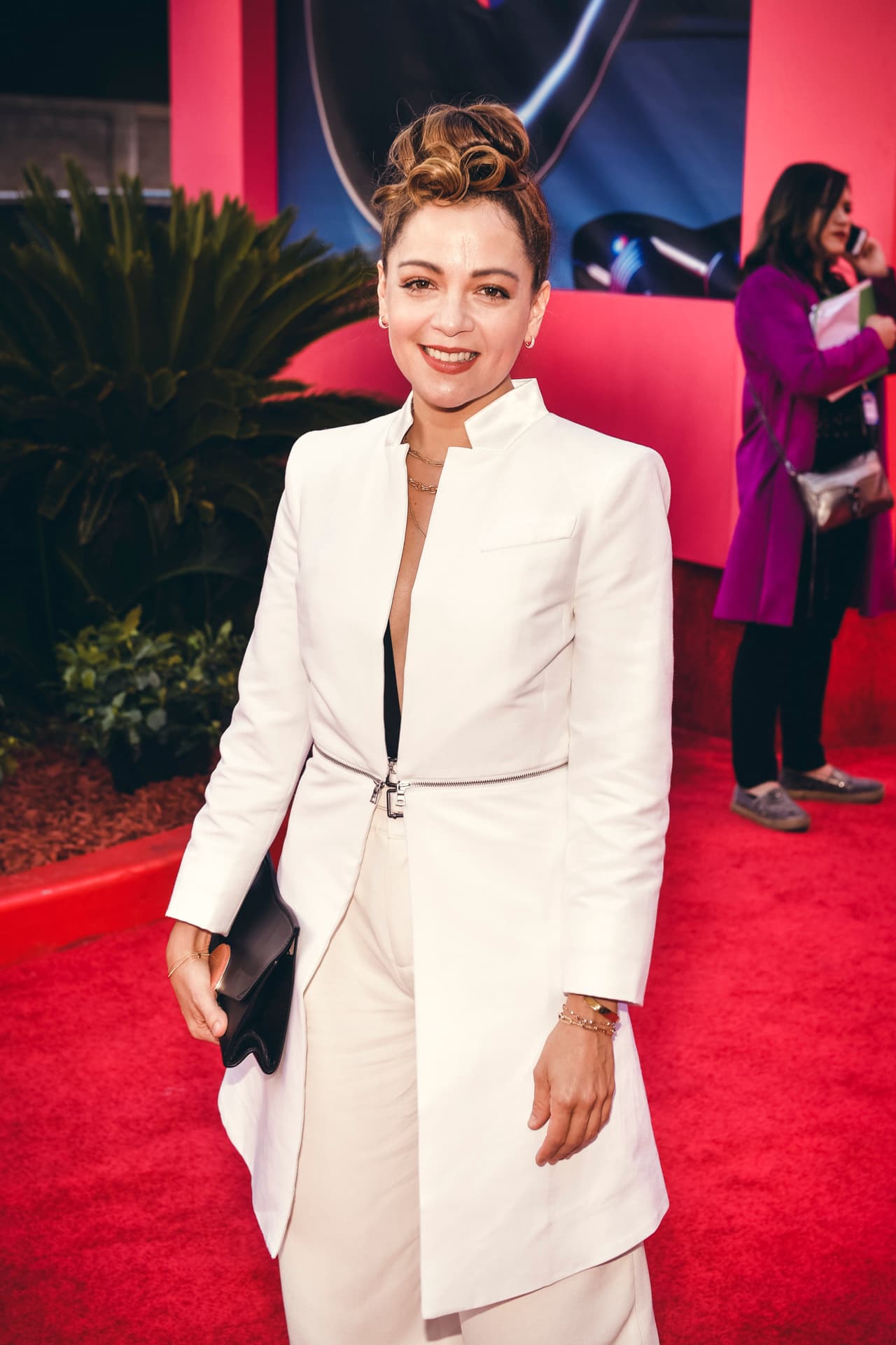 Tras tres años de trabajar en un merecido homenaje al folclore latinoamericano, Natalia no sabe qué sigue en su carrera artística, solo piensa en disfrutar el momento y se lo dejará todo al tiempo. "¿Qué sigue ahora? Eso no lo sé y ahora me toca investigarlo. Esperé mucho tiempo para este momento y vamos a ver cómo se va desarrollando esta nueva etapa".