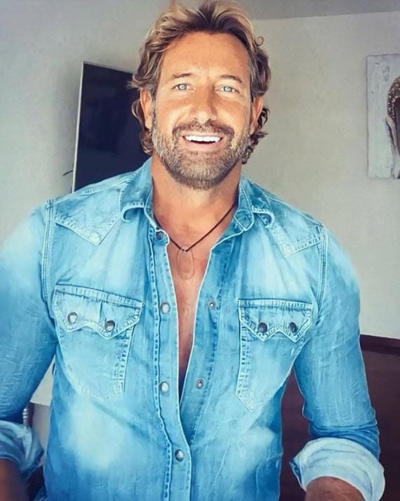 "Justo lo conocí en el casting y la verdad 
<b><a href="https://peopleenespanol.com/telenovelas/fatima-molina-pareja-de-gabriel-soto-en-la-telenovela-te-acuerdas-de-mi/?slide=ea786ca6-3ffc-43ba-8bc5-522bfda178b6#ea786ca6-3ffc-43ba-8bc5-522bfda178b6" target="_blank">fue un actor bastante generoso conmigo desde que empezamos</a></b> a correr la primera escena", recordó.