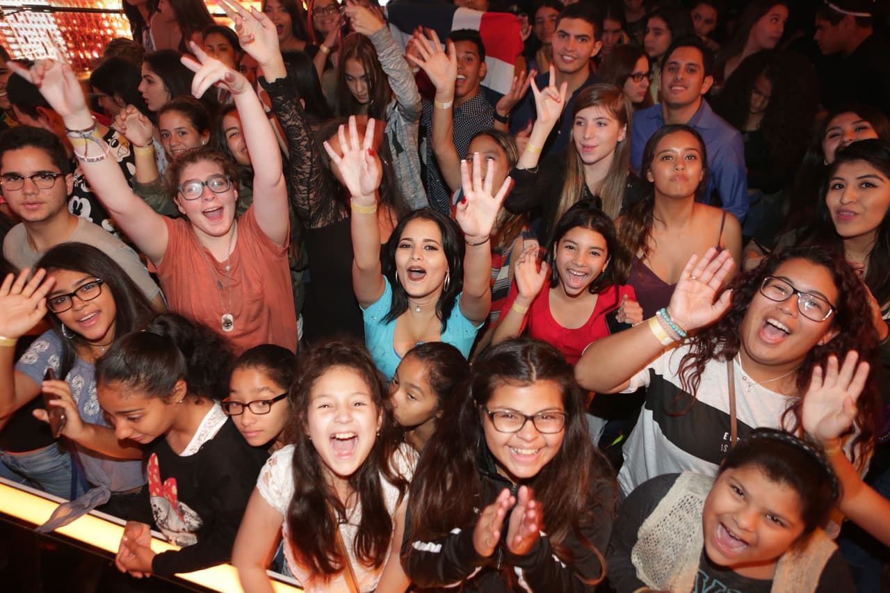 Los fans viven al máximo La Banda y se divierten cada domingo en el estudio.