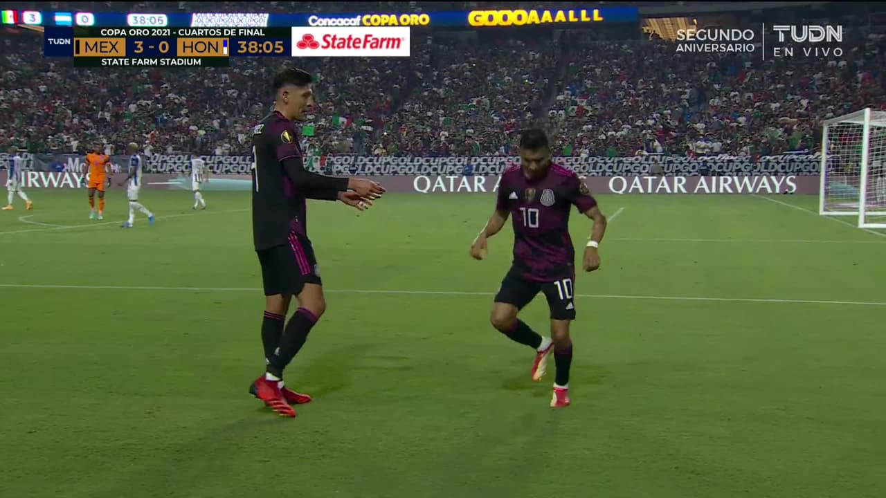 ¡GOL!  anota para México. Orbelín Pineda